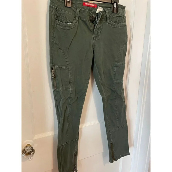 Unionbay Women's Size 1 Green Jeans - Picture 2 of 9